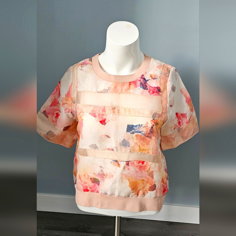 Women's Peach Floral Short Sleeve Top